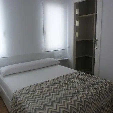 Plaza Cisneros Apartamento